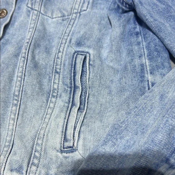 Forever 21 Jean Jacket - Picture 6 of 10